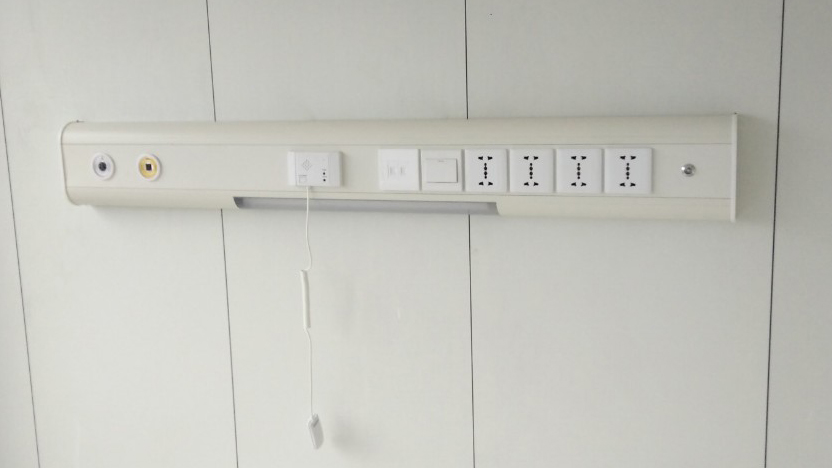 Thi công tại bệnh viện dã chiến TPHCM 25